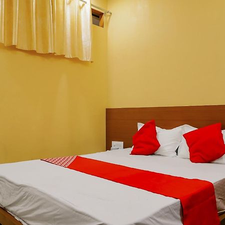 Oyo Hotel Shree Krishna Inn Rooms Surat Luaran gambar