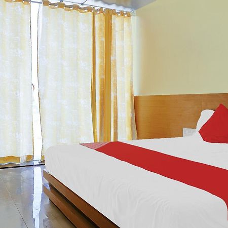 Oyo Hotel Shree Krishna Inn Rooms Surat Luaran gambar